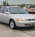 toyota corolla 2000 silver sedan le gasoline 4 cylinders front wheel drive automatic with overdrive 77469