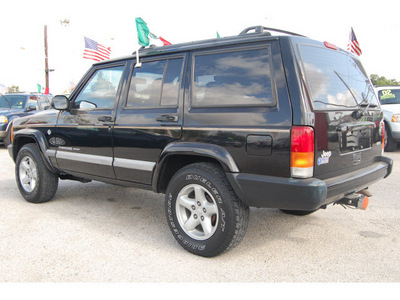 jeep cherokee 2001 black suv sport gasoline 6 cylinders rear wheel drive automatic 77020