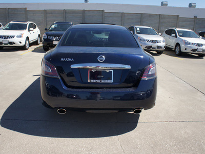 nissan maxima 2012 dk  blue sedan 3 5 s gasoline 6 cylinders front wheel drive cont  variable trans  75150