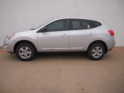 nissan rogue 2012 silver s gasoline 4 cylinders front wheel drive cont  variable trans  75150