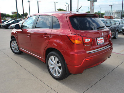 mitsubishi outlander sport 2012 dk  red suv se gasoline 4 cylinders front wheel drive automatic 75062