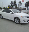 toyota camry hybrid 2012 white sedan xle hybrid 4 cylinders front wheel drive automatic 75569