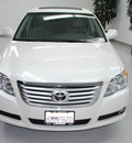 toyota avalon 2010 white sedan gasoline 6 cylinders front wheel drive automatic 91731