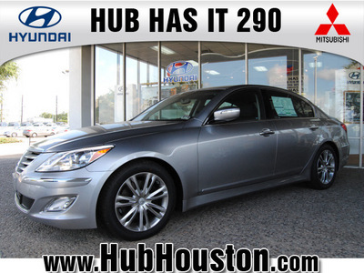 hyundai genesis 2012 gray sedan gasoline 6 cylinders rear wheel drive autostick 77065