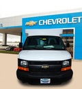 chevrolet express cutaway 2012 white 3500 flex fuel 8 cylinders rear wheel drive 6 speed automatic 75067