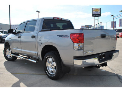 toyota tundra 2007 silver sr5 gasoline 8 cylinders 4 wheel drive automatic 78130