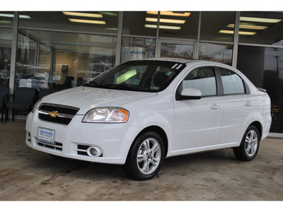 chevrolet aveo 2011 white sedan lt gasoline 4 cylinders front wheel drive automatic 78216