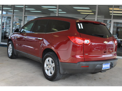 chevrolet traverse 2011 red lt gasoline 6 cylinders all whee drive automatic 78216