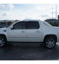 cadillac escalade ext 2009 white suv flex fuel 8 cylinders 4 wheel drive shiftable automatic 77074