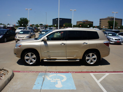 toyota highlander 2008 tan suv limited gasoline 6 cylinders front wheel drive automatic 76053