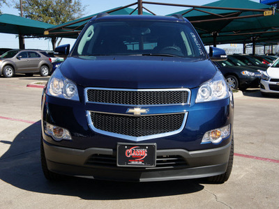chevrolet traverse 2012 dk  blue lt gasoline 6 cylinders front wheel drive not specified 76051