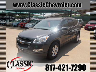 chevrolet traverse 2012 cyber gray ls gasoline 6 cylinders front wheel drive automatic 76051