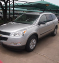 chevrolet traverse 2012 silver ice ls gasoline 6 cylinders front wheel drive not specified 76051