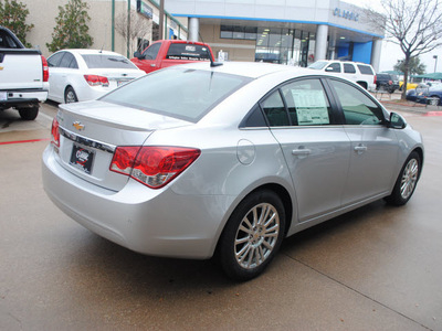 chevrolet cruze 2012 silver sedan eco gasoline 4 cylinders front wheel drive not specified 76051