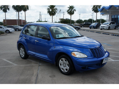 chrysler pt cruiser 2004 blue wagon gasoline 4 cylinders front wheel drive automatic 77566