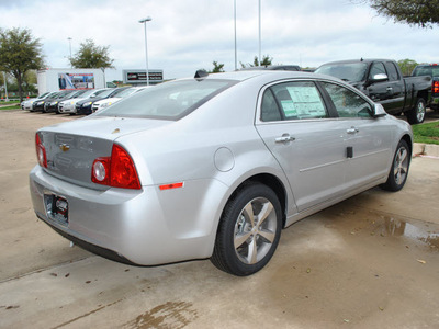 chevrolet malibu 2012 silver sedan lt gasoline 4 cylinders front wheel drive not specified 76051