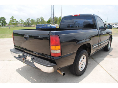 chevrolet silverado 1500 2002 black pickup truck gasoline 6 cylinders rear wheel drive automatic with overdrive 77539
