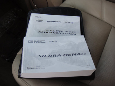 gmc sierra 1500 2010 white denali flex fuel 8 cylinders all whee drive automatic 79922