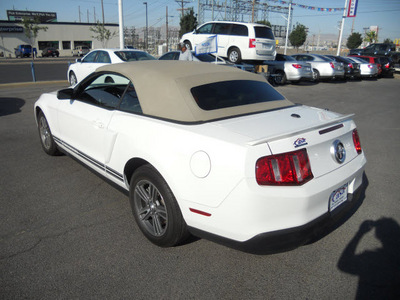 ford mustang 2010 performance white gasoline 6 cylinders rear wheel drive automatic 79925