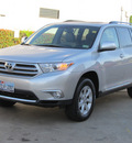 toyota highlander 2011 silver suv se gasoline 6 cylinders front wheel drive automatic with overdrive 77074