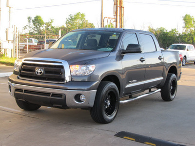 toyota tundra 2011 gray grade gasoline 8 cylinders 2 wheel drive automatic with overdrive 77074
