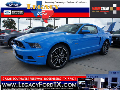 ford mustang 2013 lt  blue coupe gt gasoline 8 cylinders rear wheel drive not specified 77471