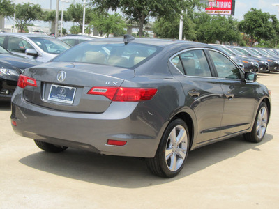 acura ilx 2013 gray sedan gasoline 4 cylinders front wheel drive automatic with overdrive 77074