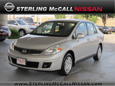 nissan versa 2011 silver sedan 1 8 s gasoline 4 cylinders front wheel drive automatic with overdrive 77477