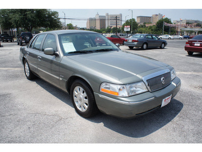 mercury grand marquis 2004 green sedan ls ultimate edition 8 cylinders automatic 78205