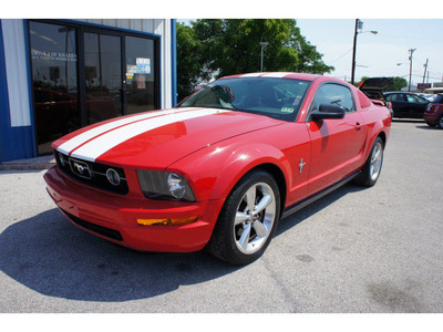 ford mustang 2006 red coupe v6 gasoline 6 cylinders rear wheel drive automatic 76541