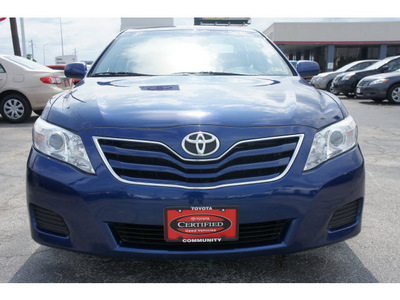 toyota camry 2011 blue sedan le gasoline 4 cylinders front wheel drive automatic 77521