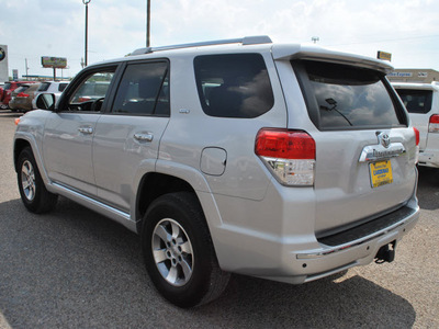 toyota 4runner 2011 silver suv sr5 gasoline 6 cylinders 2 wheel drive 5 speed automatic 78550