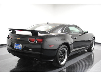 chevrolet camaro 2012 coupe gasoline 6 cylinders rear wheel drive not specified 77630
