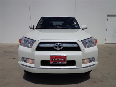 toyota 4runner 2011 white suv sr5 gasoline 6 cylinders 2 wheel drive automatic 78577