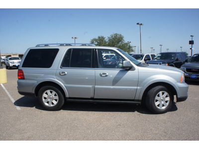 lincoln navigator 2006 silver suv luxury gasoline 8 cylinders rear wheel drive automatic 78539
