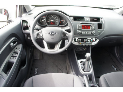 kia rio5 2013 bright silver hatchback lx gasoline 4 cylinders front wheel drive automatic 78550