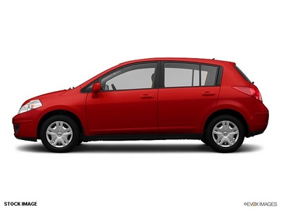 nissan versa 2012 hatchback 1 8 s gasoline 4 cylinders front wheel drive 4 speed automatic 77090