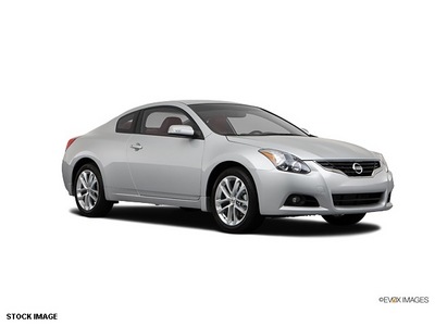 nissan altima 2012 coupe 3 5 sr gasoline 6 cylinders front wheel drive cont  variable trans  77090