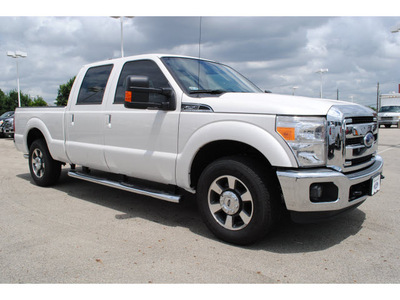 ford f 250 super duty 2012 white lariat flex fuel 8 cylinders 2 wheel drive automatic 77074