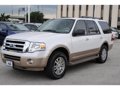 ford expedition 2012 white suv xlt flex fuel 8 cylinders 2 wheel drive automatic with overdrive 77074