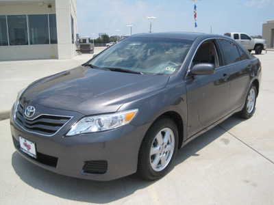 toyota camry 2010 dk  gray sedan gasoline 4 cylinders front wheel drive automatic 77578