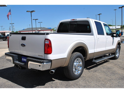 ford f 250 super duty 2012 white lariat flex fuel 8 cylinders 2 wheel drive automatic 78861