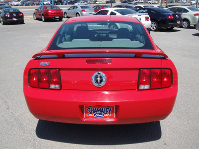 ford mustang 2006 red coupe gasoline 6 cylinders rear wheel drive automatic 79936