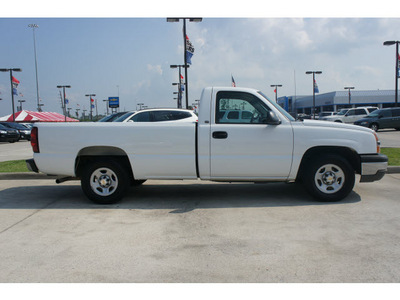 chevrolet silverado 1500 2004 white pickup truck ls gasoline 8 cylinders rear wheel drive automatic 77090