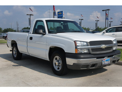 chevrolet silverado 1500 2004 white pickup truck ls gasoline 8 cylinders rear wheel drive automatic 77090