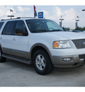 ford expedition 2004 white suv eddie bauer 8 cylinders automatic 77090