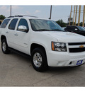chevrolet tahoe 2012 white suv lt flex fuel 8 cylinders 2 wheel drive automatic with overdrive 77627