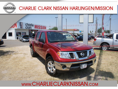 nissan frontier 2011 dk  red sv v6 gasoline 6 cylinders 2 wheel drive automatic 78552