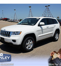 jeep grand cherokee 2012 white suv laredo gasoline 6 cylinders 2 wheel drive automatic 76645