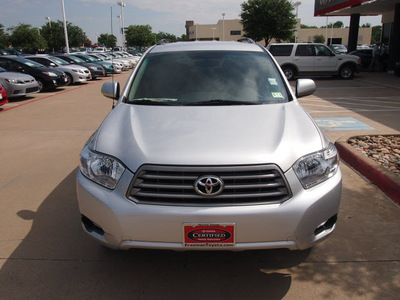 toyota highlander 2010 silver suv base gasoline 4 cylinders front wheel drive automatic 76053